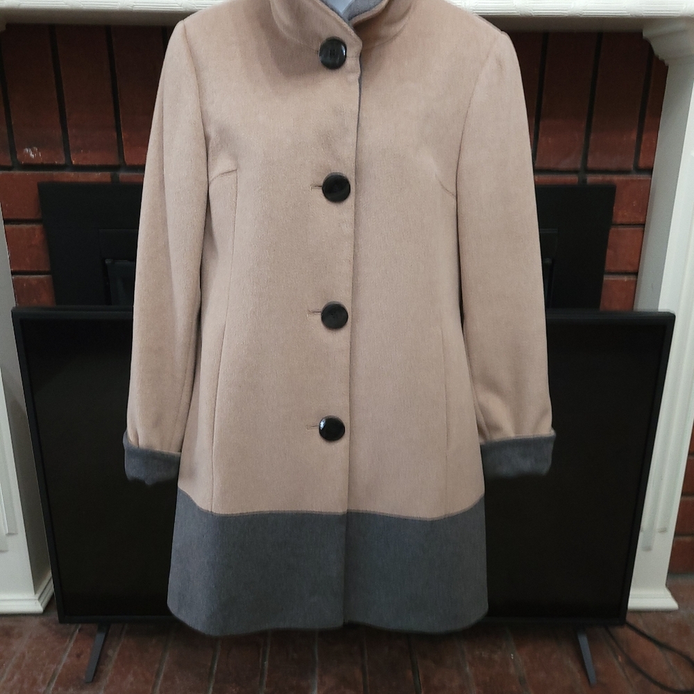 Ellen Tracy Angora Wool Blend Elegant Oatmeal-Gray Women's Coat